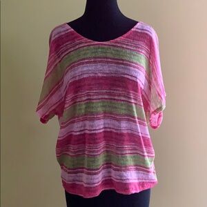 NWT low back short sleeve stripe shirt